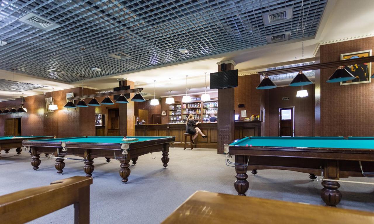 Navit Apartments With Breakfast, Near The Railway Station, The City Center And The Park Kiev Extérieur photo